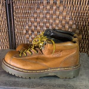 🚫SOLD🚫Vintage Dr. Martens Brown Boots Size 7 mens/9 Women’s